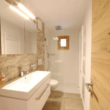 Dimlej Apartment